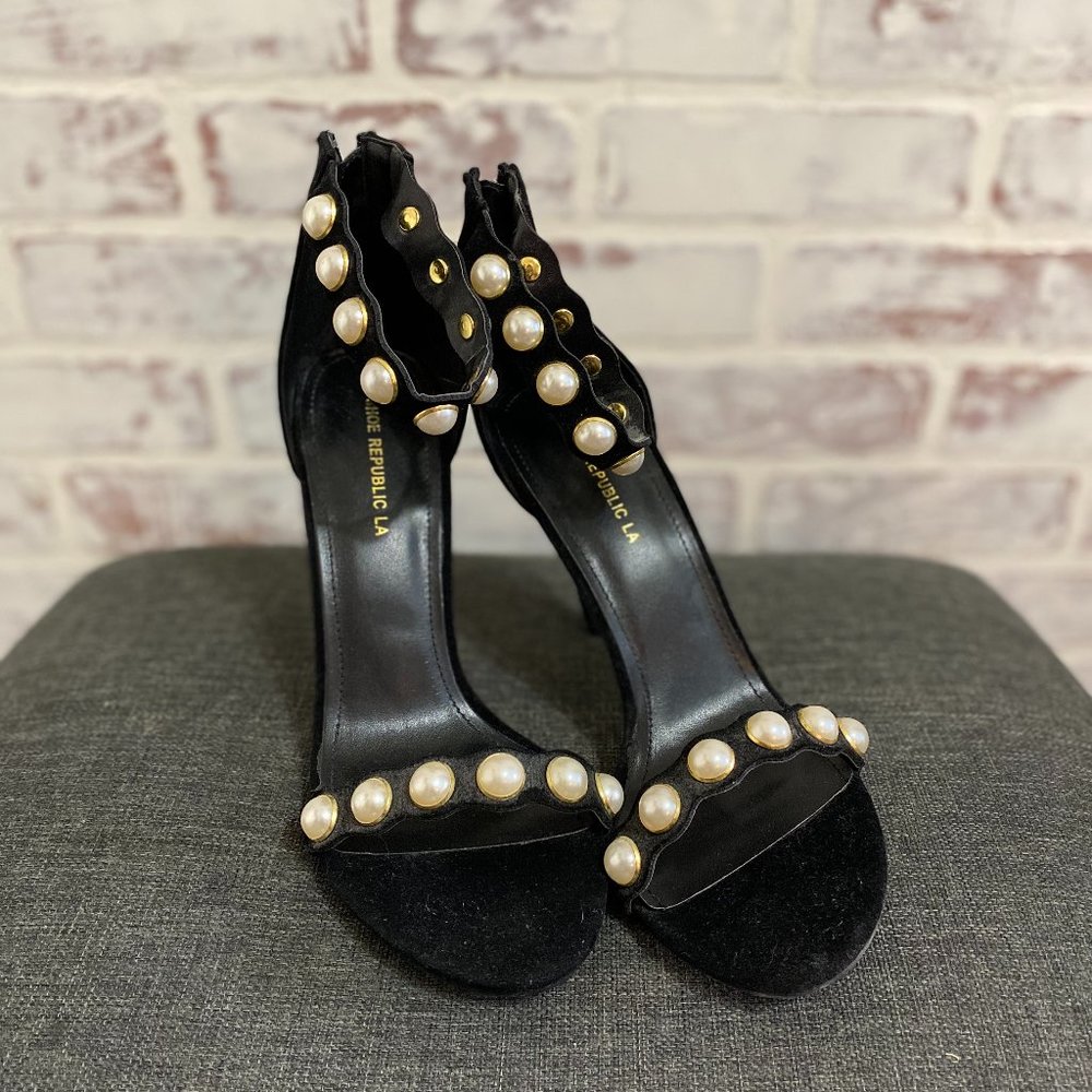 Black Ankle Strap Pearly Heels